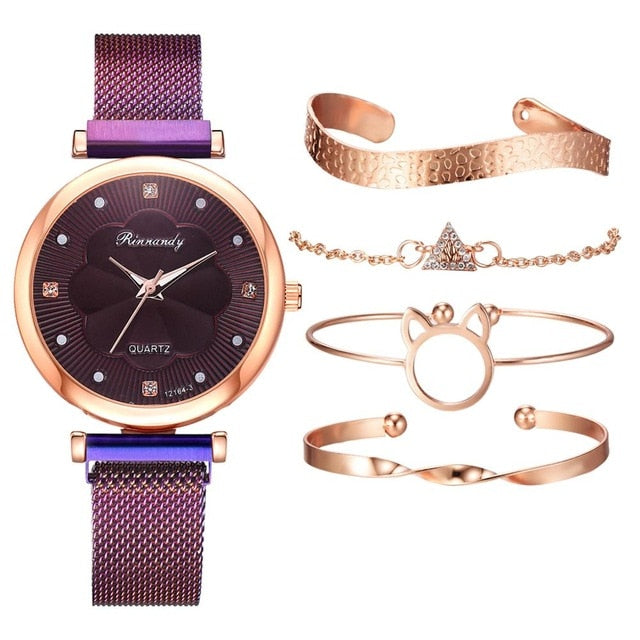 Buckle Flower bracelet Watch - TamikaExpress.com