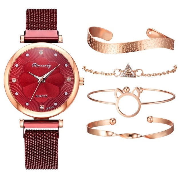 Buckle Flower bracelet Watch - TamikaExpress.com