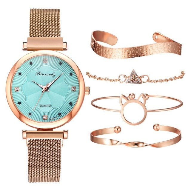 Buckle Flower bracelet Watch - TamikaExpress.com