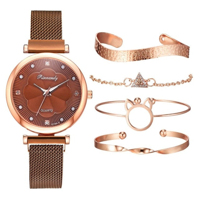 Buckle Flower bracelet Watch - TamikaExpress.com
