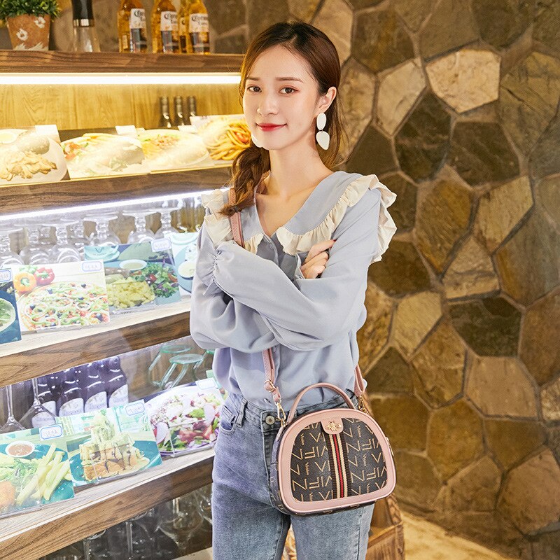 Women Shoulder Bag New Printed Letter Bee Messenger Bag Famous Design Versatile Fashion Casual Crossbody Bag Lady Handbag Clutch