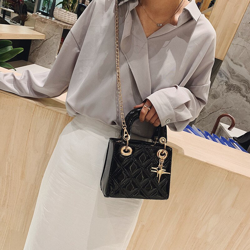 2022 New Women's Bag PU Leather Simple Color Shoulder Bag Chain Messenger Bag Wild Fashion Shoulder Bag