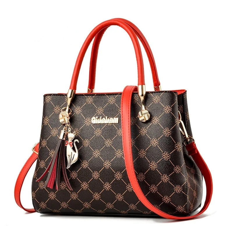 Women's handbag. New trendy, fashionable and versatile net red atmospheric shoulder bag. Popular handbags.